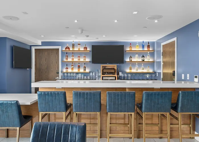 H2O Hermosa Beach Hotel